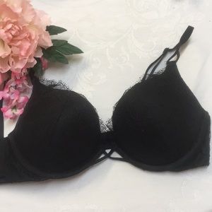Victoria's Secret Bombshell Plunge bra